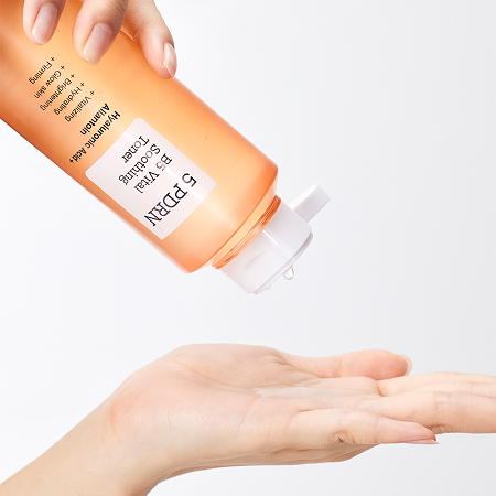 COSRX-5-PDRN-B5-Vital-Soothing-Toner-Textur