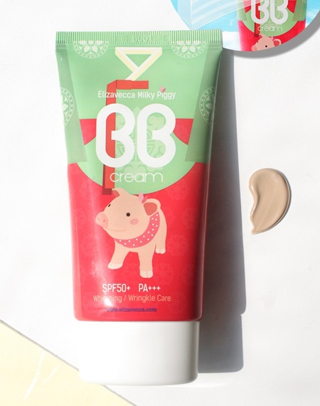 ELIZAVECCA-Milky-Piggy-BB-Cream-Textur