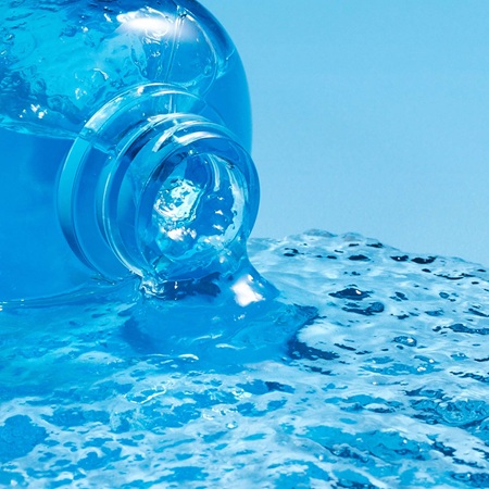 EQQUALBERRY-Hyaltoin-Flooding-Toner-Textur