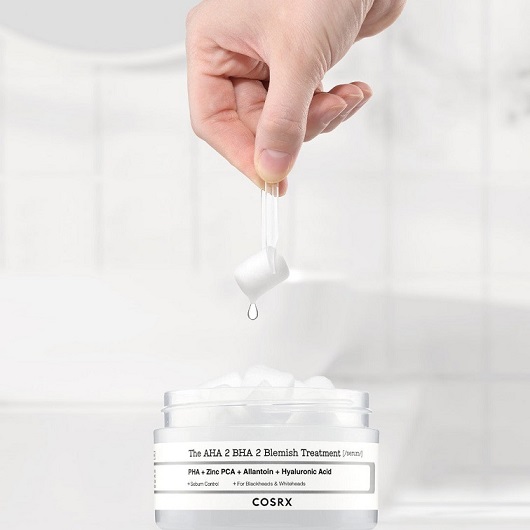 The-AHA-2-BHA-2-Blemish-Treatment-Serum